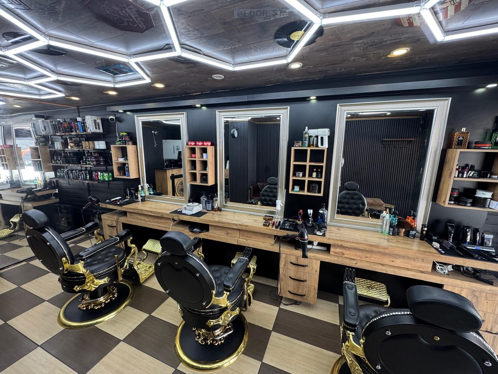 Salon 4